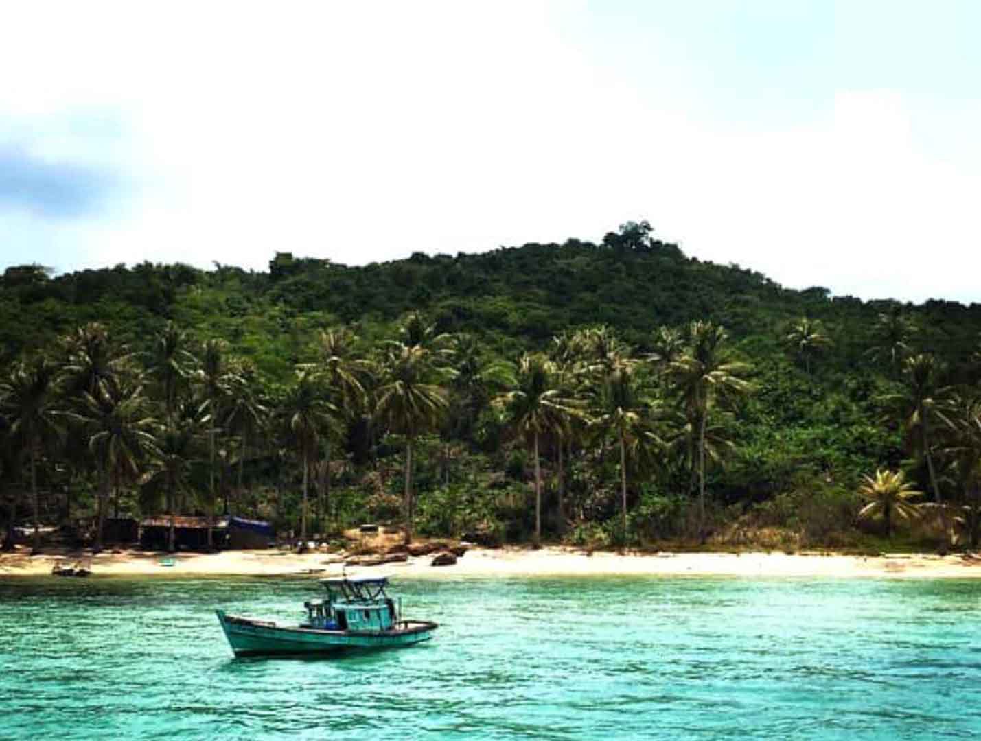 Bãi Chướng Hòn Thơm ở đâu? Có gì thu hút khách hàng?