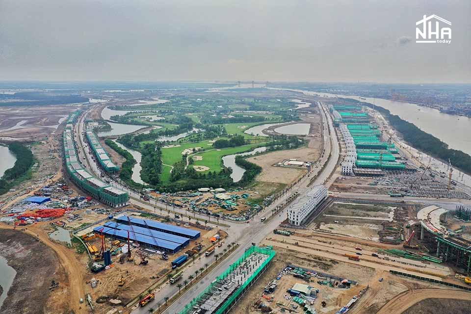 5 giai đoạn tăng giá của Vinhomes Royal Island