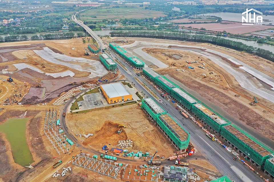 Tiến độ Vinhomes Royal Island